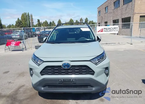 2021 Toyota Rav4 Hybrid Xle z USA, uszkodzony, nr VIN 2T3RWRFV3MW111124